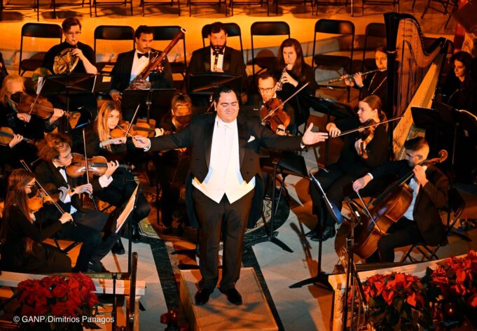 “Ηχοι των Χριστουγέννων” από τις Χορωδίες και την Ορχήστρα του Καθεδρικού