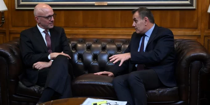 Συνάντηση του ΥΕΘΑ Ν. Παναγιωτόπουλου με το νέο Εκτελεστικό Διευθυντή της AJC