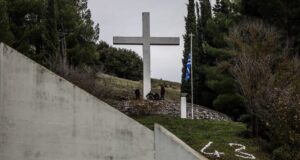 Στα Καλάβρυτα η Πρόεδρος της Δημοκρατίας για την 79η επέτειο Μνήμης του Ολοκαυτώματος