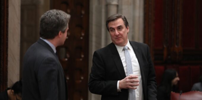 Senate Passes Gianaris’ Legislation Protecting New Yorkers from Financial Scams