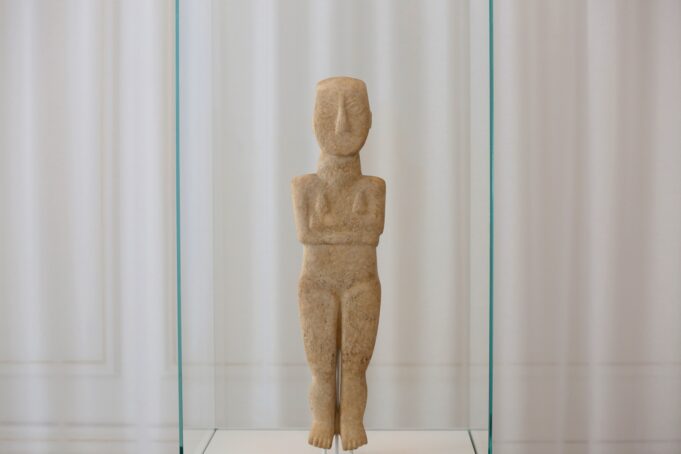 “Να ακυρωθεί η συμφωνία για τις αρχαιότητες της συλλογής Στέρν” ζητά ο ΣΕΑ