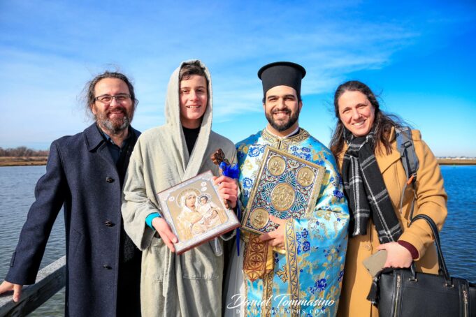 Αγιασμός των Υδάτων στο Αϊλαντ Παρκ