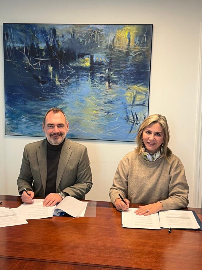 Πρωτοκόλλο συνεργασίας υπουργείων Εξωτερικών και Παιδείας για την αξιοποίηση της εκπαιδευτικής τηλεόρασης από τους Απόδημους Έλληνες