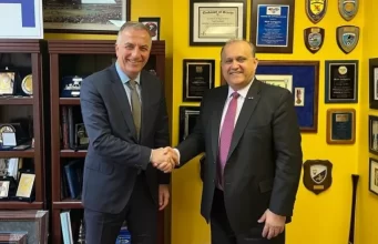 Επαφές με την Oμογένεια είχε στην Ουάσιγκτον ο ΥΜΑΘ Στ. Καλαφάτης