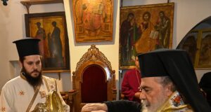 Tο μύρο για τη στέψη του Βασιλιά Καρόλου καθαγιάστηκε στα Ιεροσόλυμα