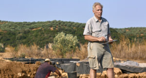 UMSL Professor Michael Cosmopoulos among Greece’s “Immortals”
