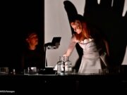 Ενθουσιώδης η υποδοχή των ομογενών στην “Αλκηστη” με τον Δημήτρη Λάλο και την Ελενα Μαυρίδου