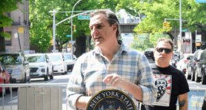 Senate Deputy Leader Michael Gianaris Joins 31st Ave Open Street, Rallies For Street Safety