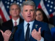 ΣΥΝΕΔΡΙΟ ΠΣΕΚΑ/ Μάικλ Μακόλ: Η Ελλάδα αξίζει να πάρει τα F-35