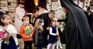 Dr. Anastasios Koularmanis Offers Tips on How you Can Help Keep Your Child’s Greek Language Skills Sharp During Summer