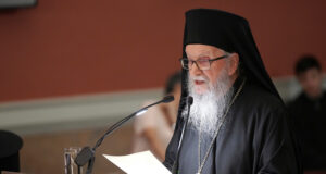 Επίτιμος Καθηγητής του ΕΚΠΑ ο Αρχιεπίσκοπος Γέρων πρ. Αμερικής κ. Δημήτριος