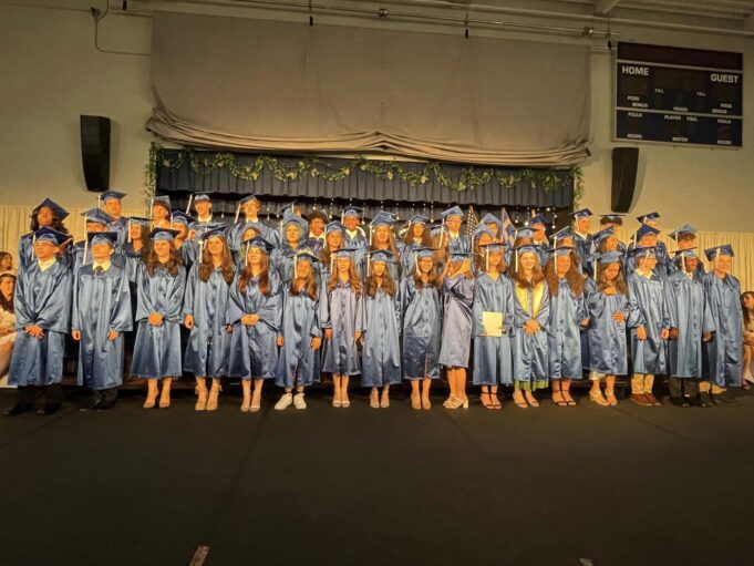 Πανηγυρική η τελετή αποφοίτησης του “HCCS” στο Μπρούκλυν