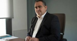 Himare municipal council convenes in absentia of detained Mayor Beleri