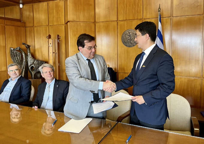 Purdue U. launches partnership with Greek Universities and business Chamber