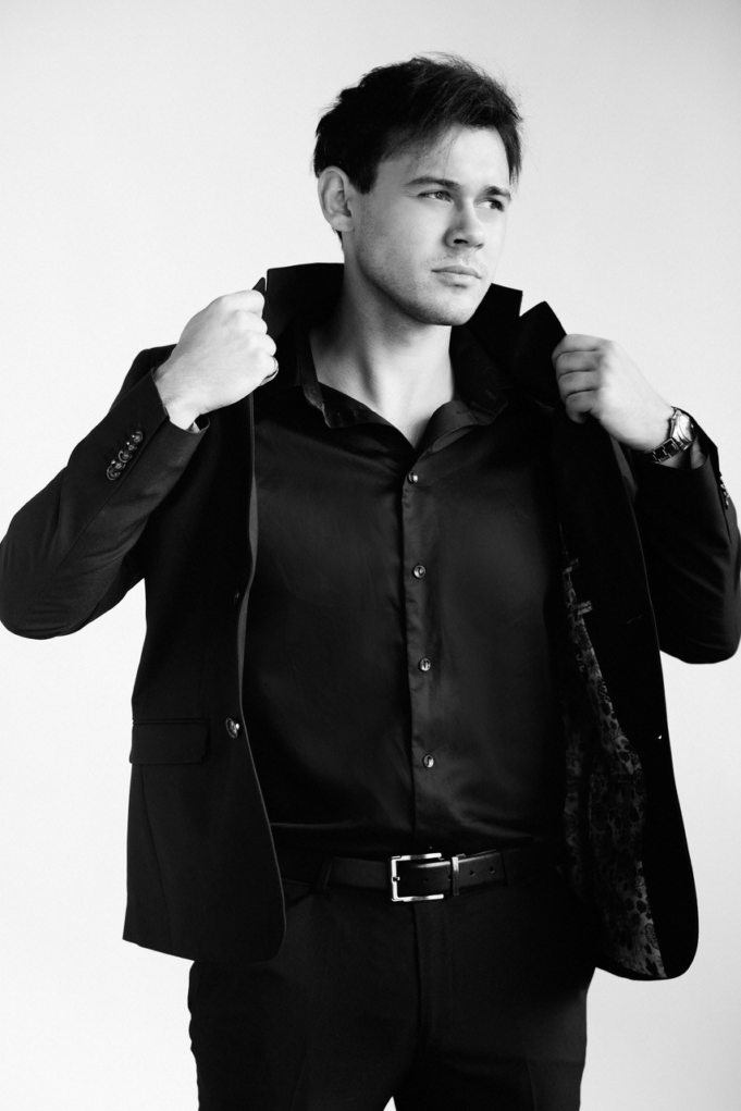 Interview with Greek-Canadian actor Peter Bundic