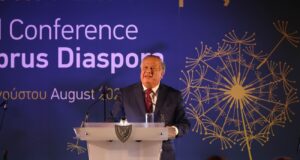 Μήνυμα ενότητας για την επανένωση της Κύπρου, στέλνει ο Φ. Κρίστοφερ