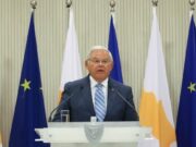 Για απειλή προσάρτησης κατεχομένων μιλά ο Μενέντεζ – Zητά ψήφισμα ΣΑ για Πύλα