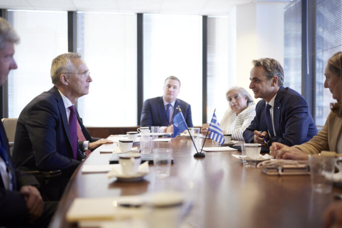 Συναντήσεις Πρωθυπουργού με τον γ.γ. του ΝΑΤΟ και τον Πρόεδρο της Νότιας Κορέας