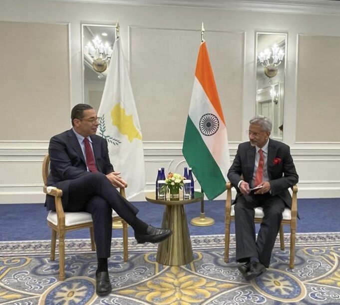 Συνάντηση Υπουργών Εξωτερικών Κύπρου – Ινδίας