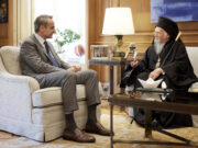 Συνάντηση Κυρ. Μητσοτάκη με τον Οικουμενικό Πατριάρχη Βαρθολομαίο