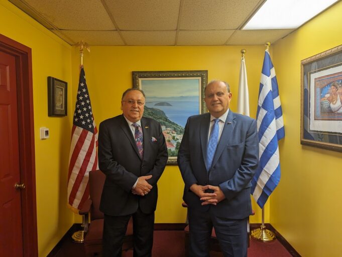 AHEPA Supreme President Savas Tsivicos Visits Hellenic House