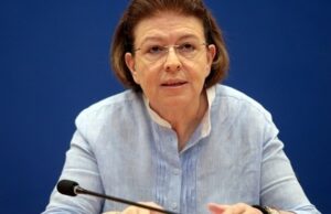 Greece’s Culture Min Mendoni in US for ancient artifacts repatriation