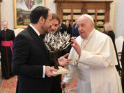 Christodoulides meets with Pope Francis