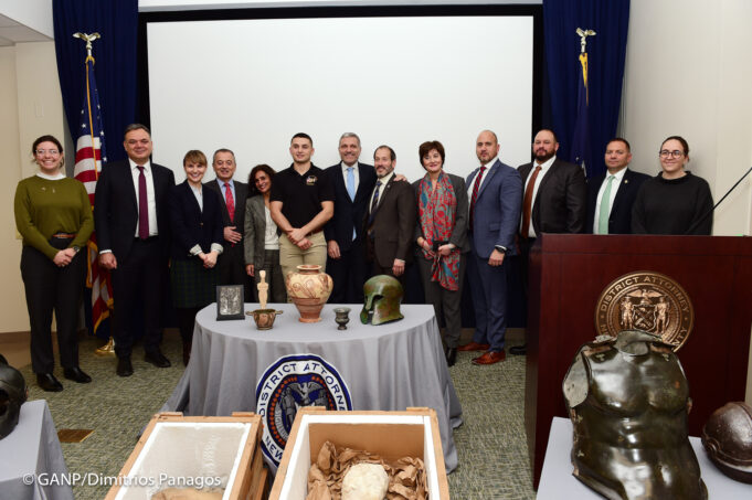 Thirty stolen antiquities returned from U.S. to Greece