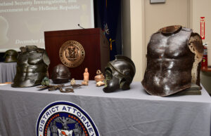 Επαναπατρίζονται 30 αρχαιότητες από τη Νέα Υόρκη