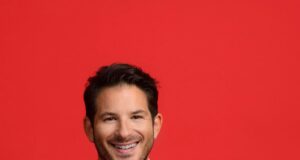 Greek-French singer George Perris talks about his new Christmas album