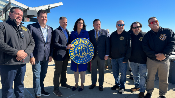 TWU, Lawmakers Push for Aircraft Maintenance in America, Not China, To Protect Fliers & U.S. Jobs