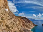 Responsible Travel: Τα 10 “πέρα από τα συνηθισμένα” Ελληνικά νησιά για το 2024