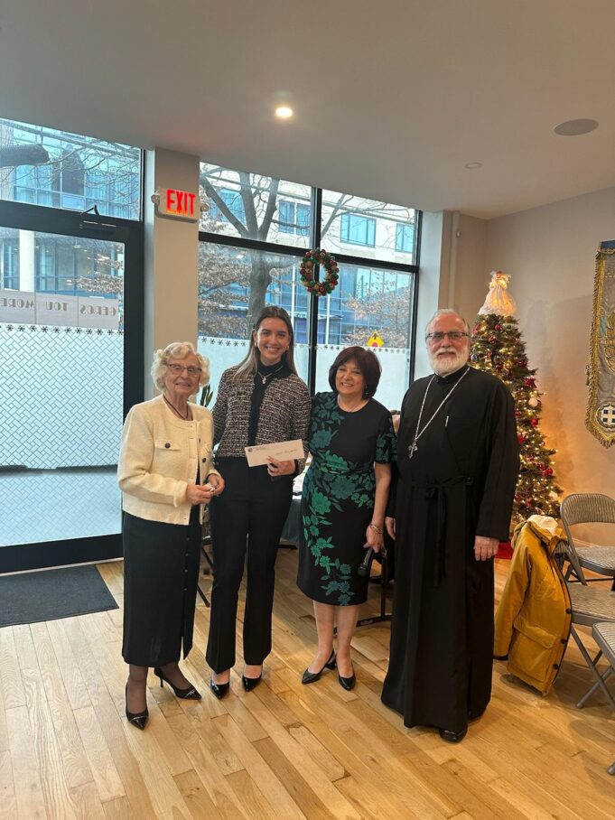 Μήνυμα ελπίδας από τη νέα γενιά στη βασιλόπιτα των Αρκάδων