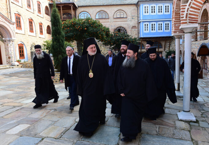 Ολοκληρώθηκε η επίσκεψη του Aρχιεπισκόπου Αμερικής στον Άθωνα