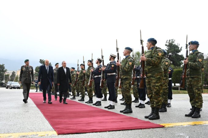 Ν. Δένδιας: Η Ελλάδα εξετάζει συμπαραγωγή αμερικανικών φρεγατών στα ελληνικά ναυπηγεία