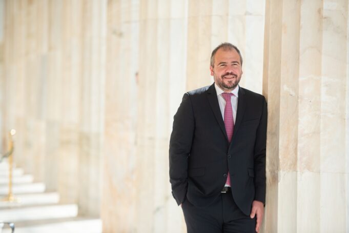 Νέος πρόεδρος της Επιτροπής Ελληνισμού της Διασποράς ο Φίλιππος Φόρτωμας