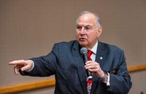 Federation Of Hellenic-American Societies Of Philadelphia To Award Eleftheria Medal To Archon Commander Dr. Limberakis