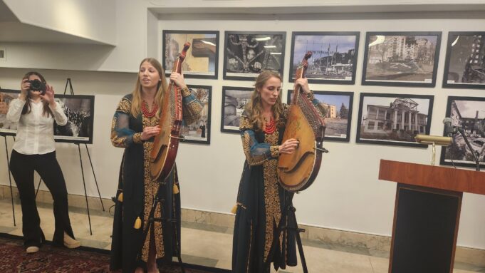 “Mariupol & Odesa: Stories of Resistance” Exhibit Opens at Consulate General of Greece