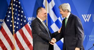Η «γαλάζια οικονομία» στο επίκεντρο της συζήτησης Γ. Γεραπετρίτη-Τζον Κέρι στο «Wilson Institute»