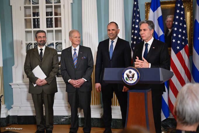 Κοινό ανακοινωθέν Στρατηγικού Διαλόγου ΗΠΑ-Ελλάδας: Επιταχύνεται η εμβάθυνση της συνεργασίας Αθήνας-Ουάσιγκτον