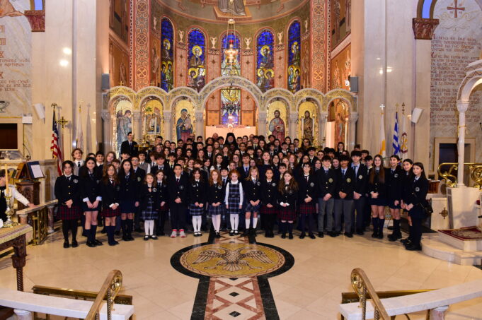 Οι μαθητές των Ημερησίων Σχολείων γιόρτασαν τα Ελληνικά Γράμματα στον Καθεδρικό