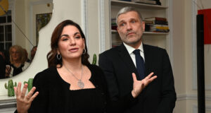 Η Ολγα Κεφαλογιάννη στο Γενικό Προξενείο της Νέας Υόρκης