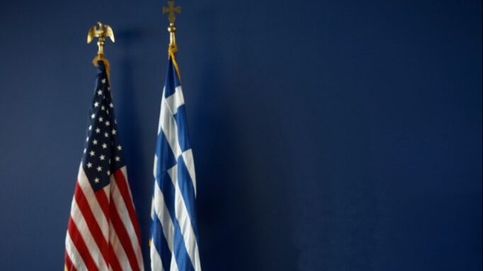 Τζ. Χακ: Οι ΗΠΑ στηρίζουν τον σχεδιασμό για τον εκσυγχρονισμό της ελληνικής άμυνας