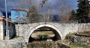 Δωμάτια, ένα χωριό στους πρόποδες του Παγγαίου με τοξωτά γεφύρια και πλούσια ιστορία