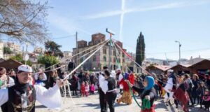 «Μπαντίδοι και Γαϊτανάκι»: Το αποκριάτικο έθιμο της Άρτας
