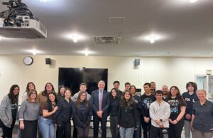 Ο Γενικός Πρόξενος στο Κέντρο Ελληνικών Σπουδών του Stony Brook