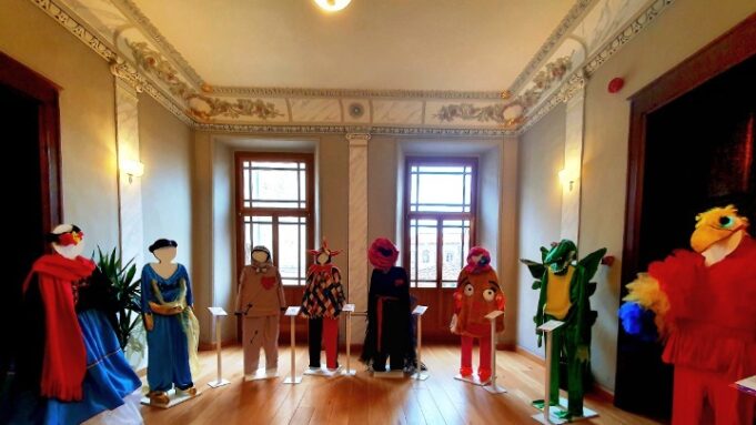 Η καρναβαλική ιστορία της Ξάνθης σε ένα εντυπωσιακό αρχοντικό του 19oυ αιώνα