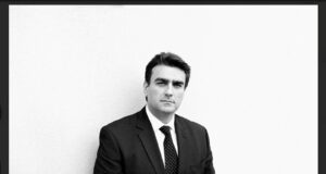 Ο ομογενής δικηγόρος Ανδρέας Άκαρας συγκέντρωσε 73 υπογραφές βουλευτών που στάλθηκαν στον Αντονι Μπλίνκεν