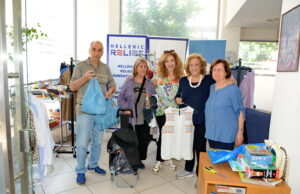 Διανομή τροφίμων Ιδρύματος Ελληνικής Συμπαράστασης στην Αθήνα