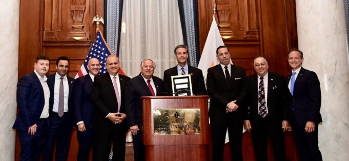 Διακομματική στήριξη προς Κύπρο εξέφρασαν μέλη του αμερικανικού Κογκρέσου
